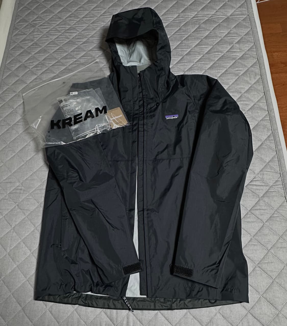 파타고니아 토란쉘 3L 블랙 M사이즈 상품이미지1