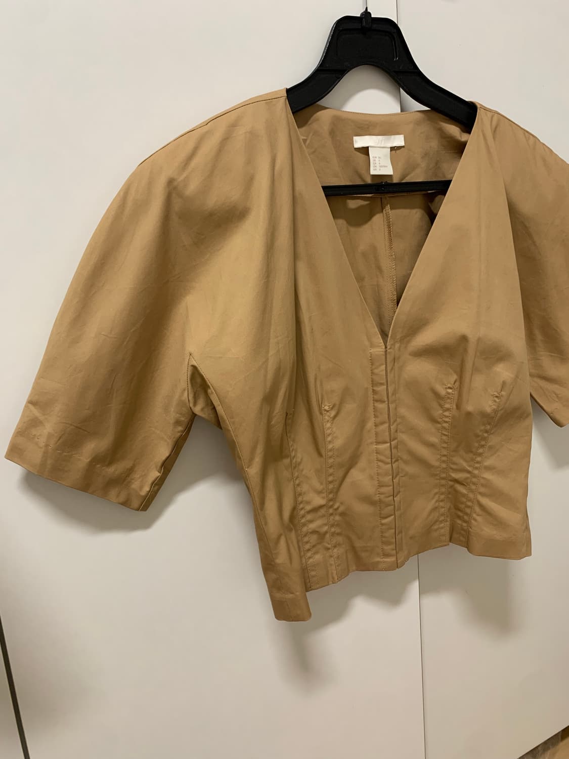 H&M 브라운 크롭 블라우스 상품이미지3