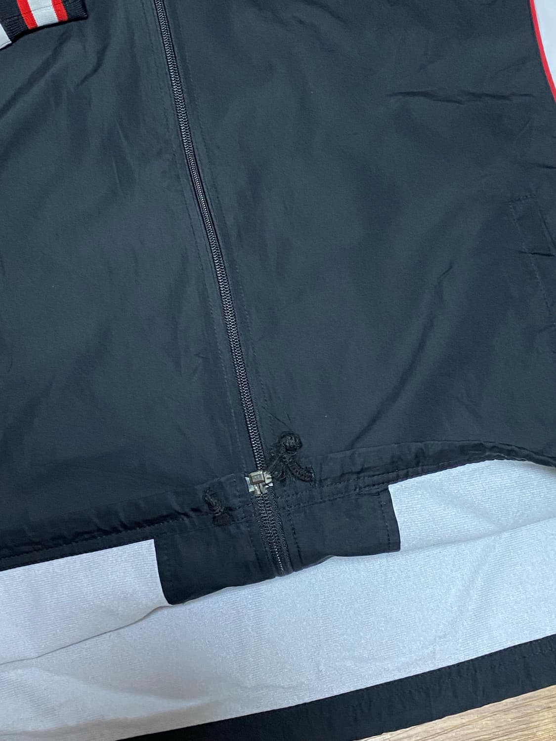 컨버스 COMPETITION 바람막이 점퍼 (블랙/화이트) 상품이미지4