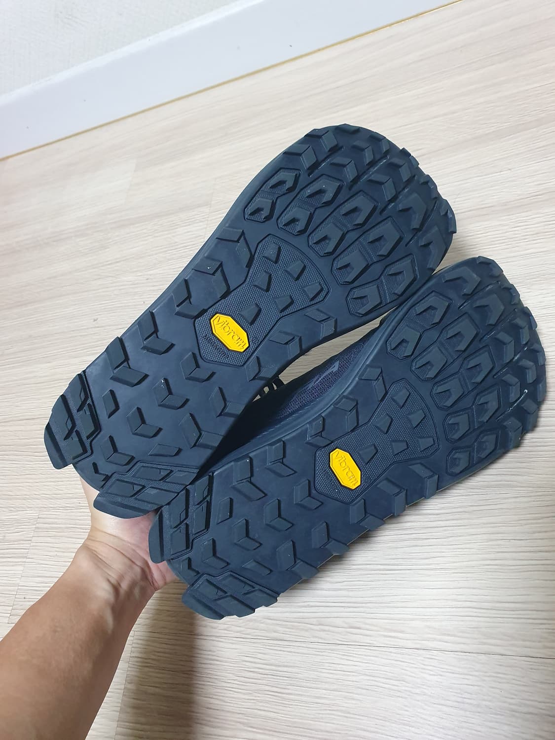 알트라 론픽9 플러스 트레일러닝화 265 상품이미지7