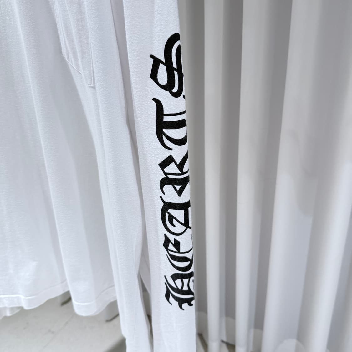 2XL / 크롬하츠 넥로고 자수 화이트 롱슬리브 상품이미지5