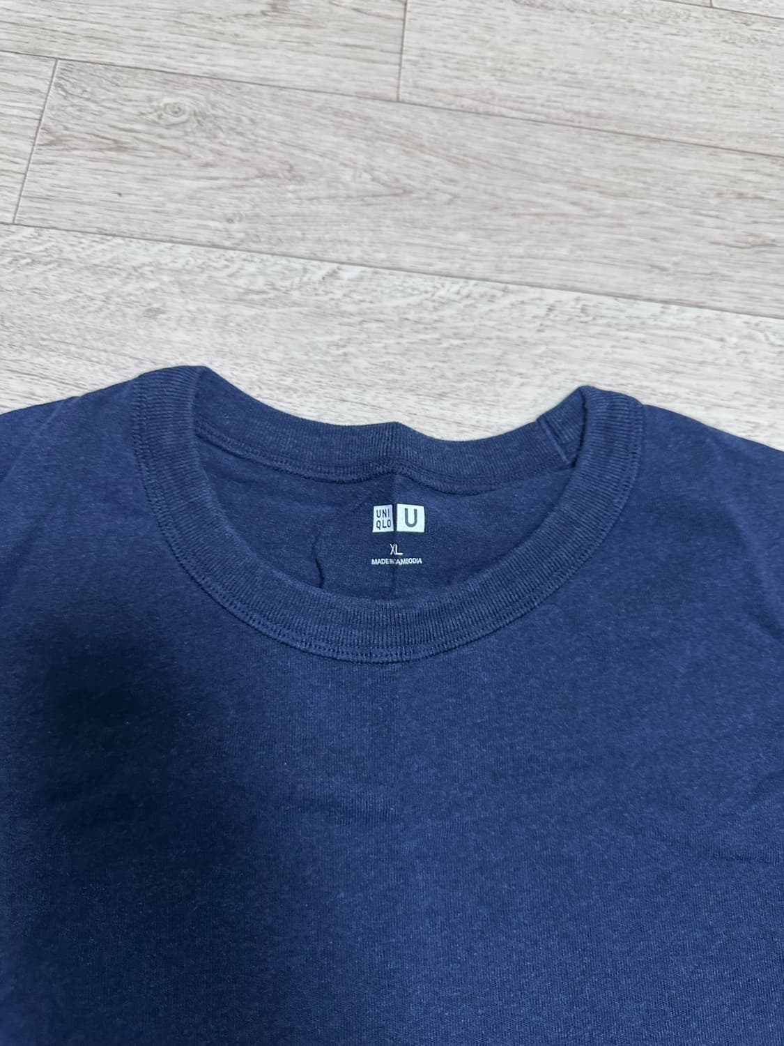 (XL) 유니클로 U 반팔 티셔츠 블루 상품이미지2