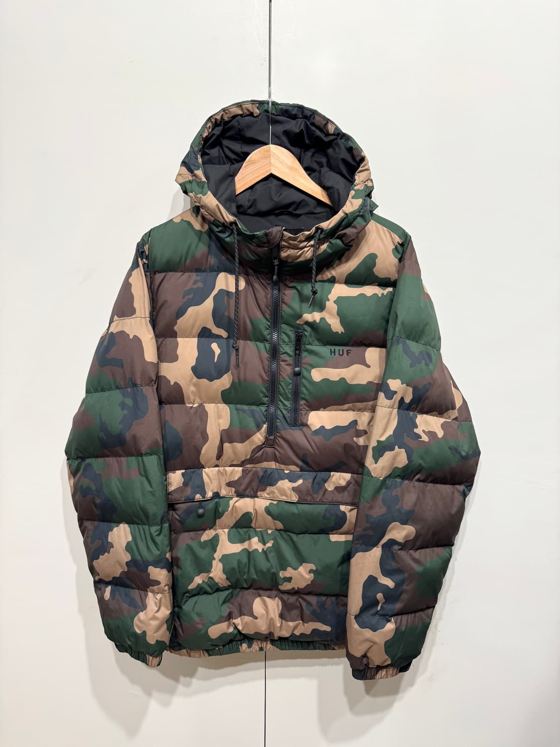 HUF 허프 카모 아노락 패딩  상품이미지1