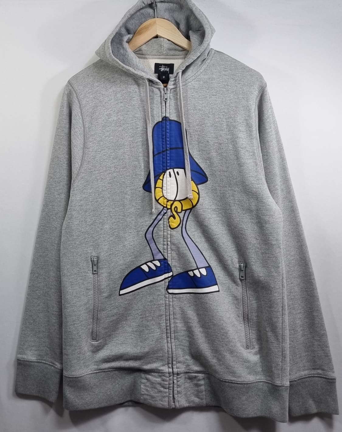 M ) 스투시 X Reas 그레이 후드집업 (국내유일매물) 상품이미지1