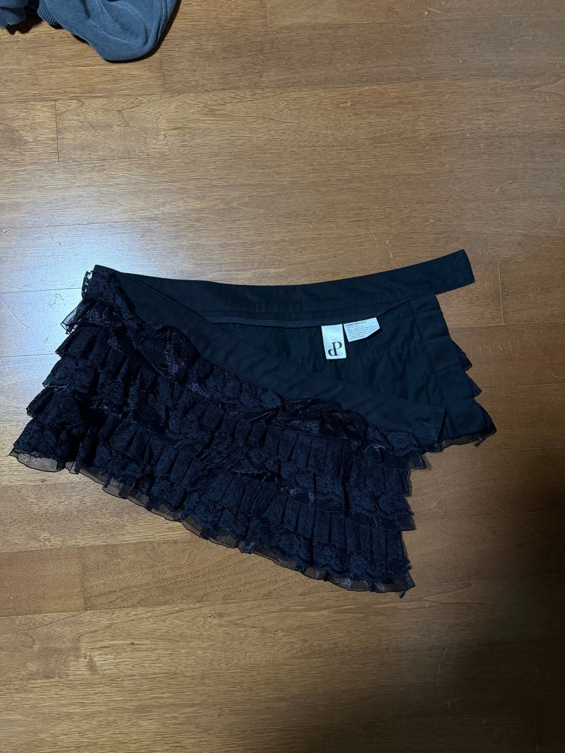 플리즈프로젝트 레이어드 레이스벨트 스커트 상품이미지1