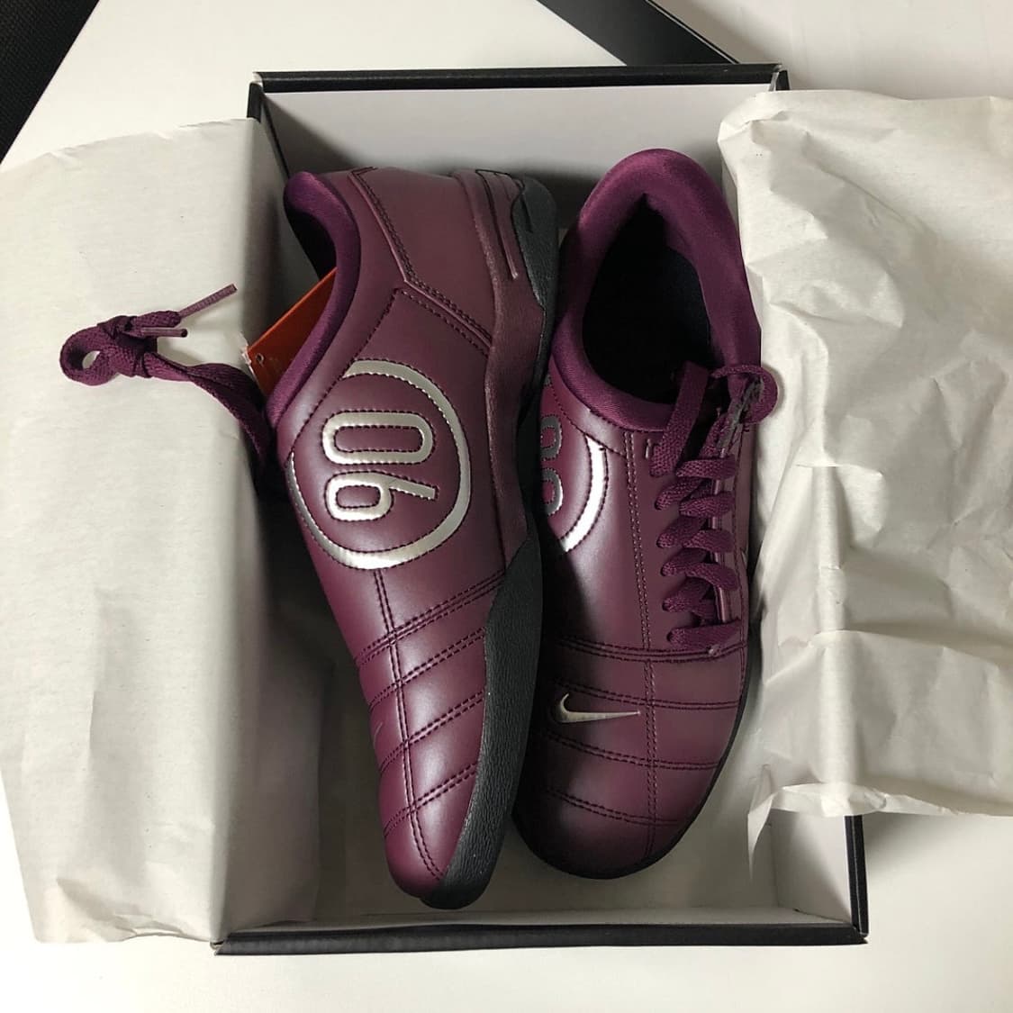 나이키 토탈 90 보르도앤 메탈릭 실버 상품이미지1