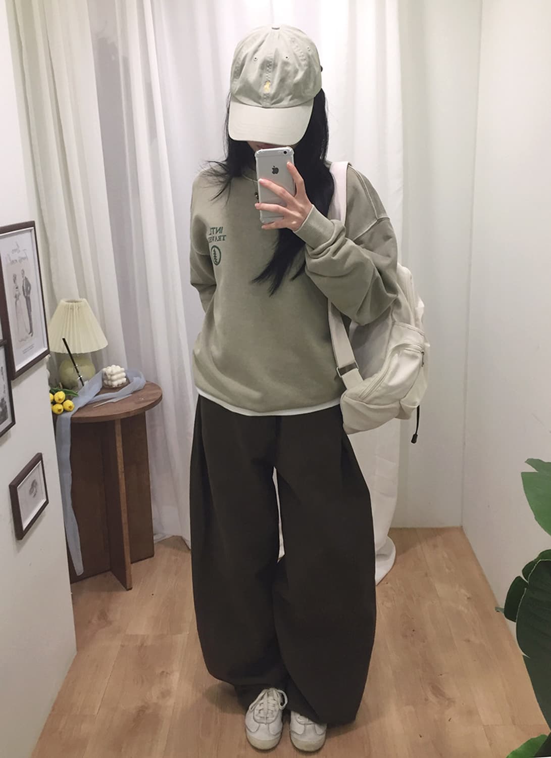 공용 트래블 오버핏맨투맨 100 상품이미지2