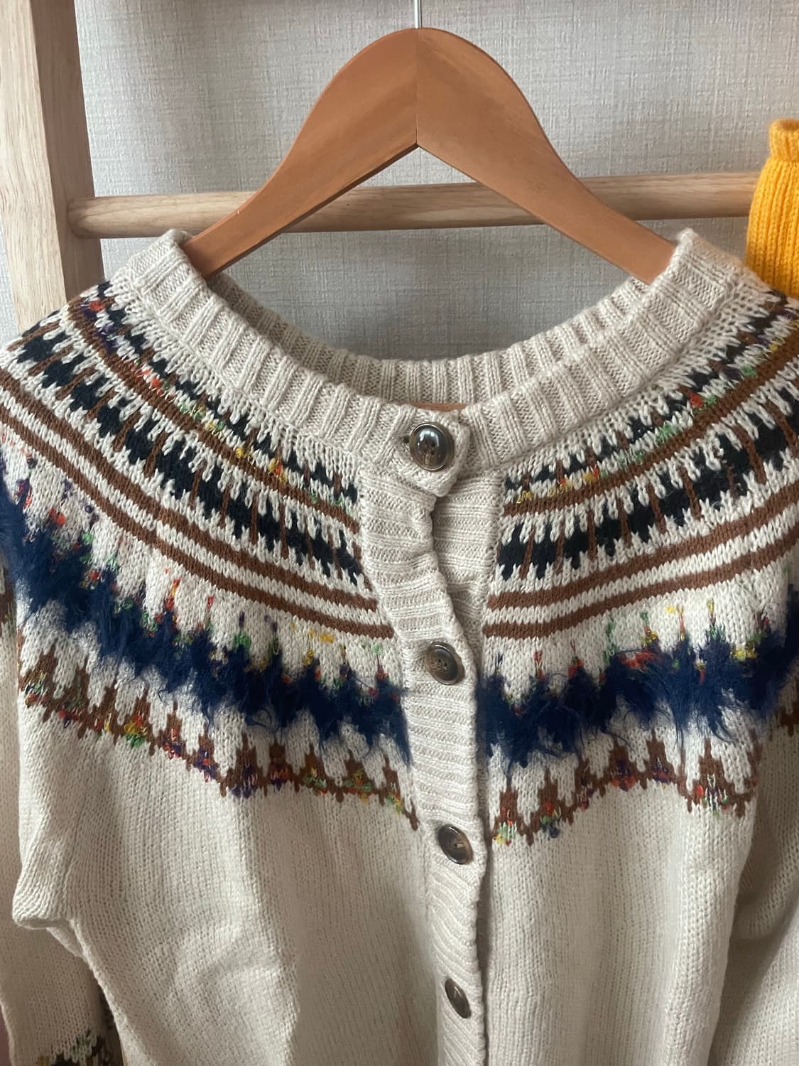 모리걸 빈티지 노르딕 가디건 💛💙 상품이미지3