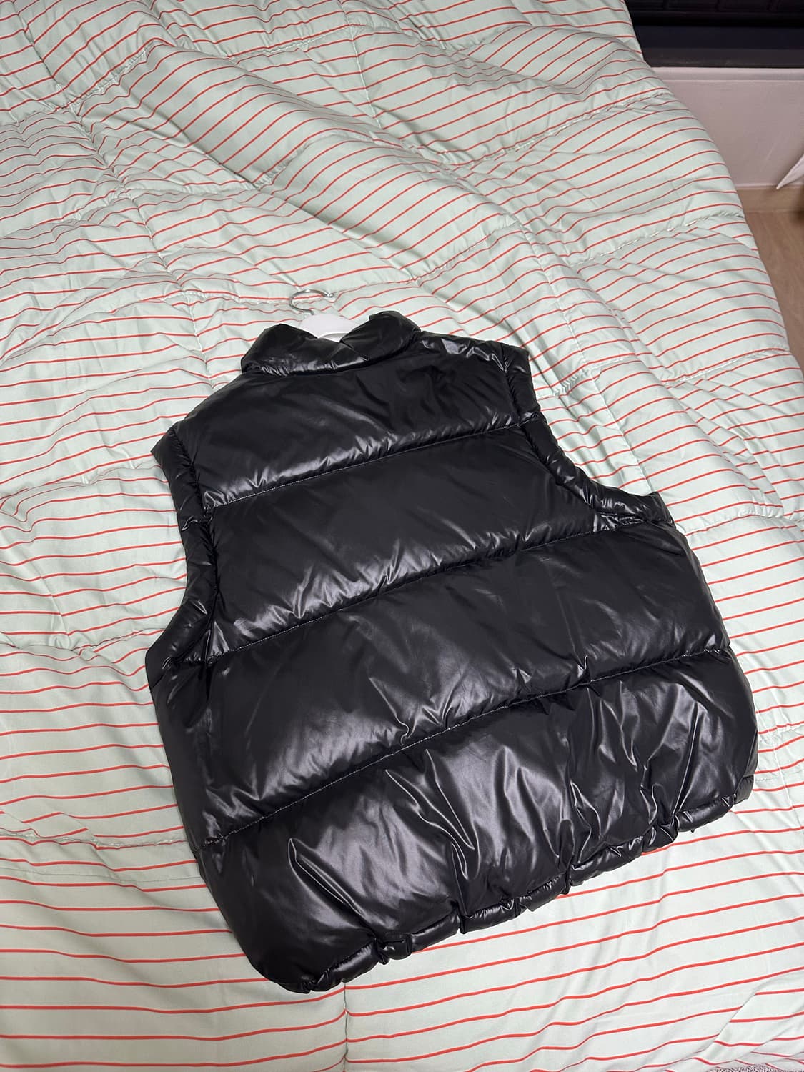 마땡킴 폴디드 포켓 다운 베스트 여성용 상품이미지4