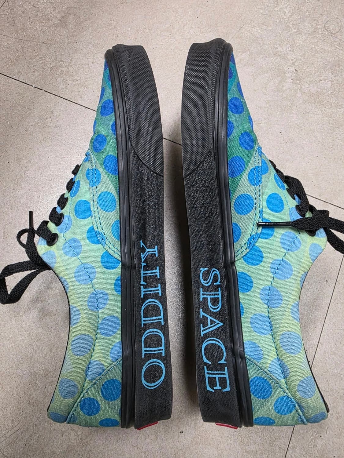 [270] 반스 x 데이비드 보위 에라 스페이스 오디티 스니커즈 상품이미지6