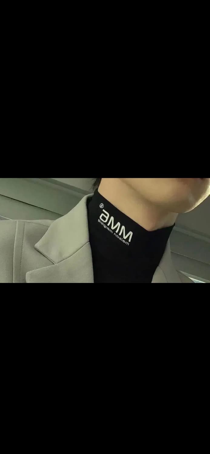 L) mm6 maison margiela 터틀넥 넥 로고 네이비 상품이미지1