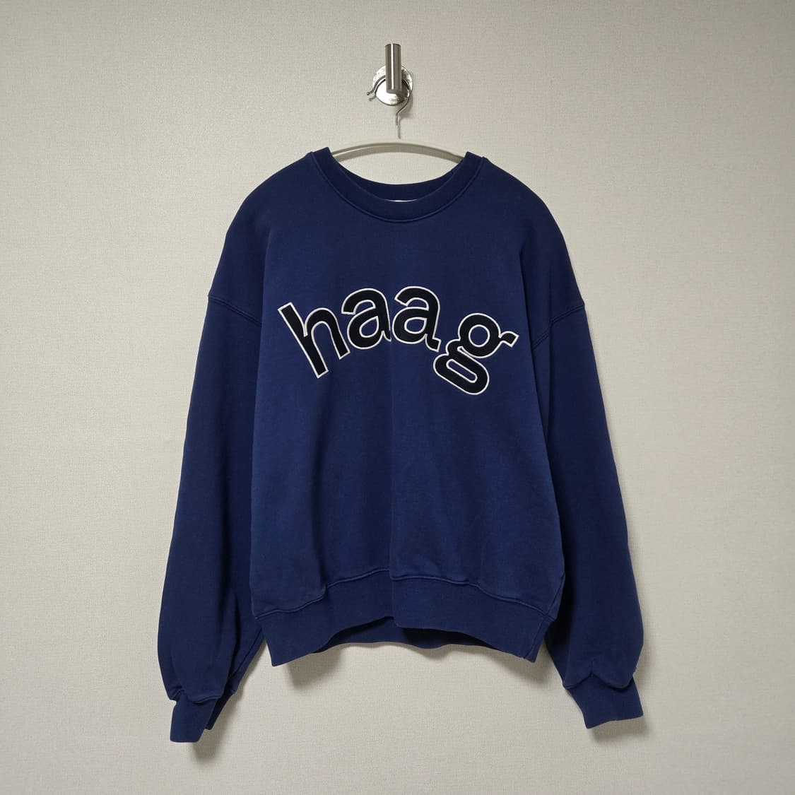 헤이그 어 벌스데이 스웻셔츠 / 여성 맨투맨 / 여자 맨투맨 상품이미지1