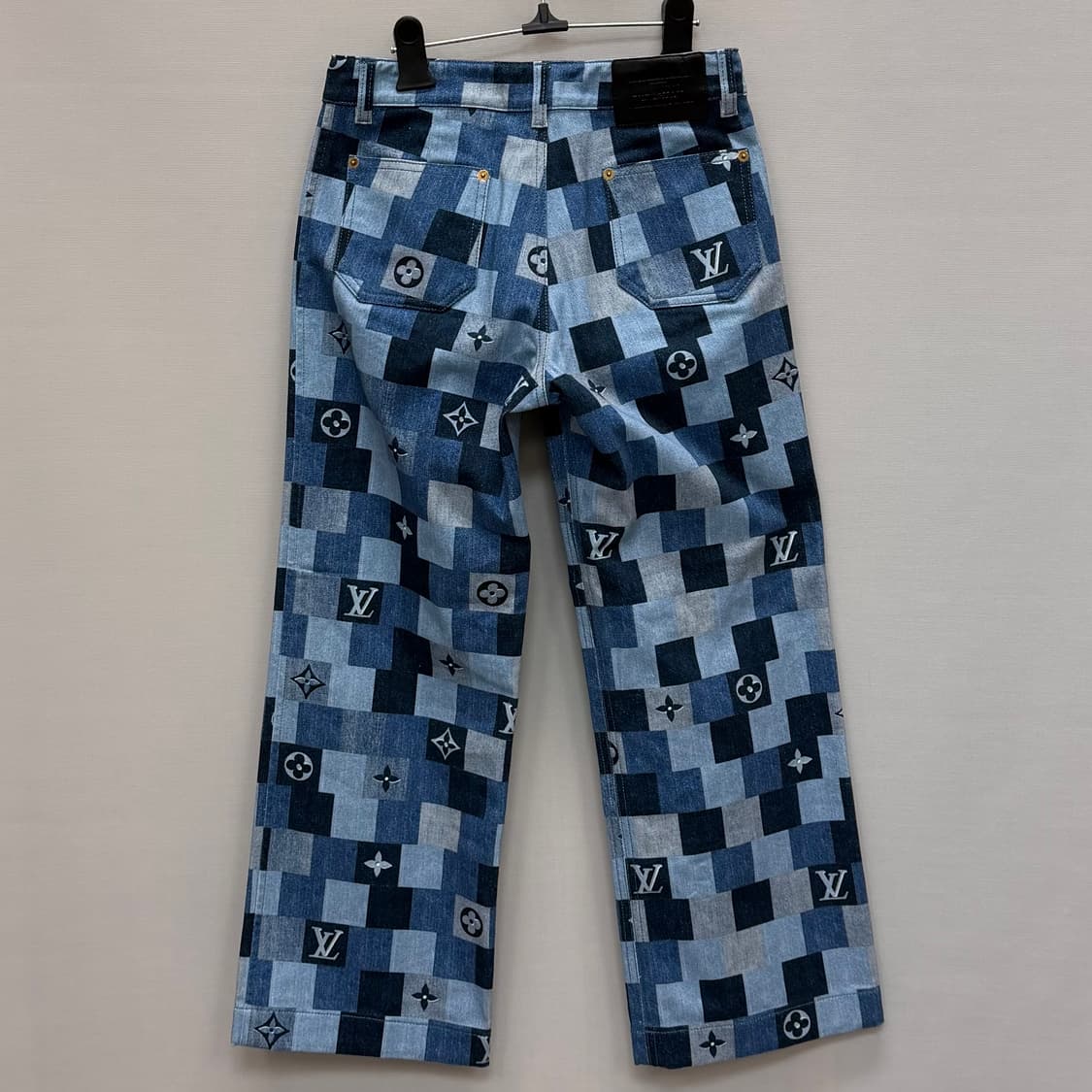 루이비통 다이메 데님 스케이트 팬츠 (26)  상품이미지4