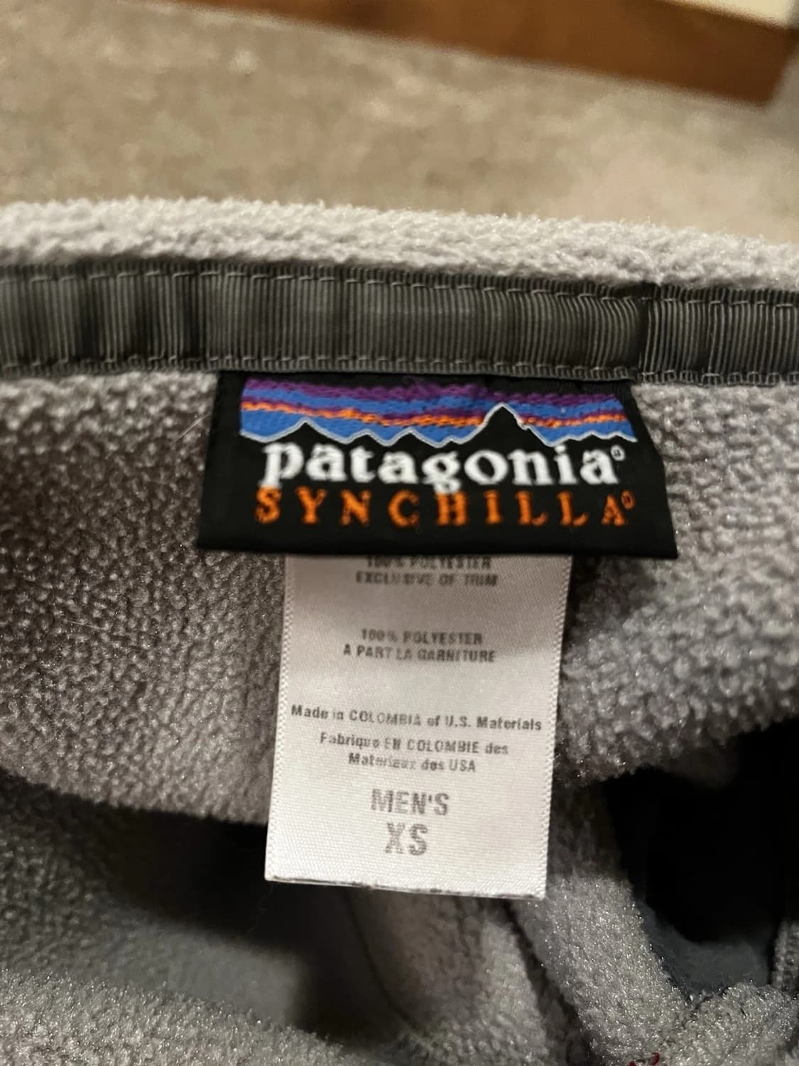 10s 파타고니아 신칠라 스냅-T 그레이/레드 콜롬비아 상품이미지3