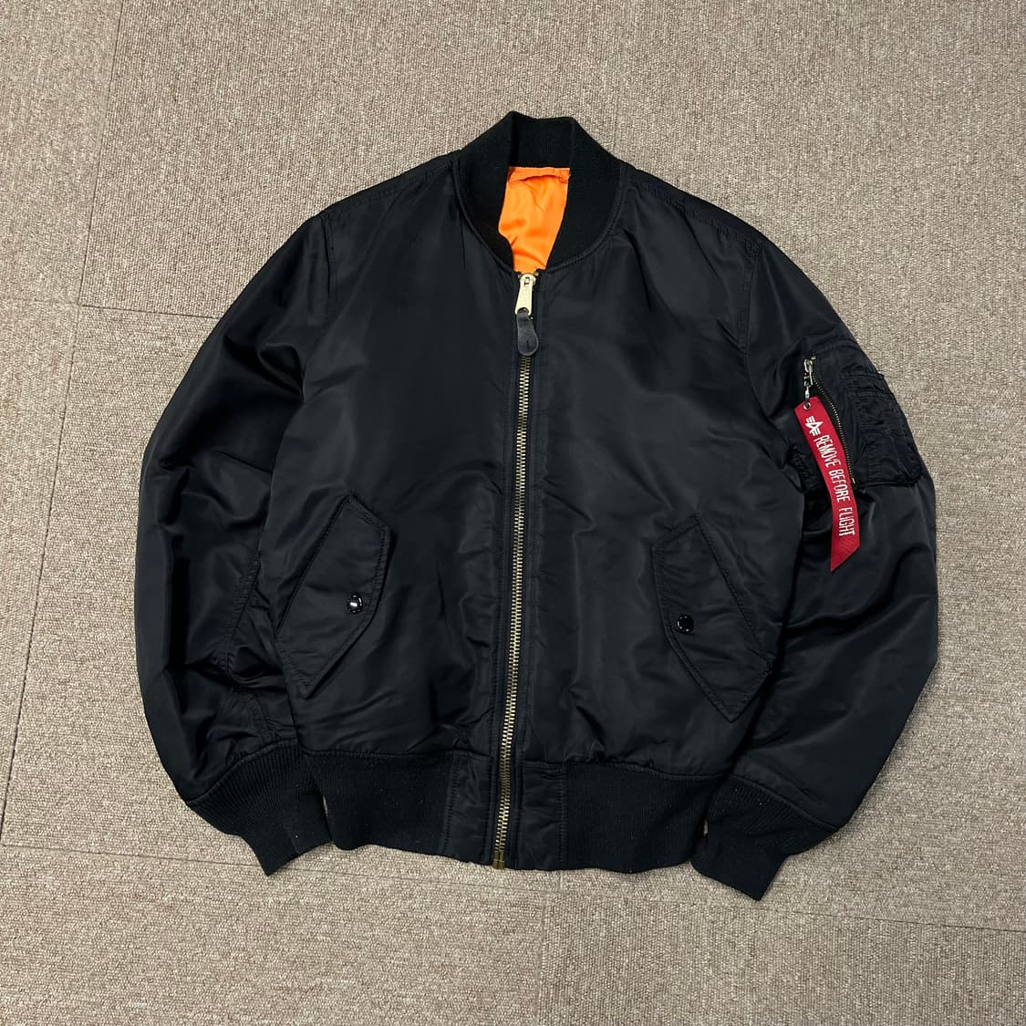  알파인더스트리 ma-1 항공자켓 상품이미지2