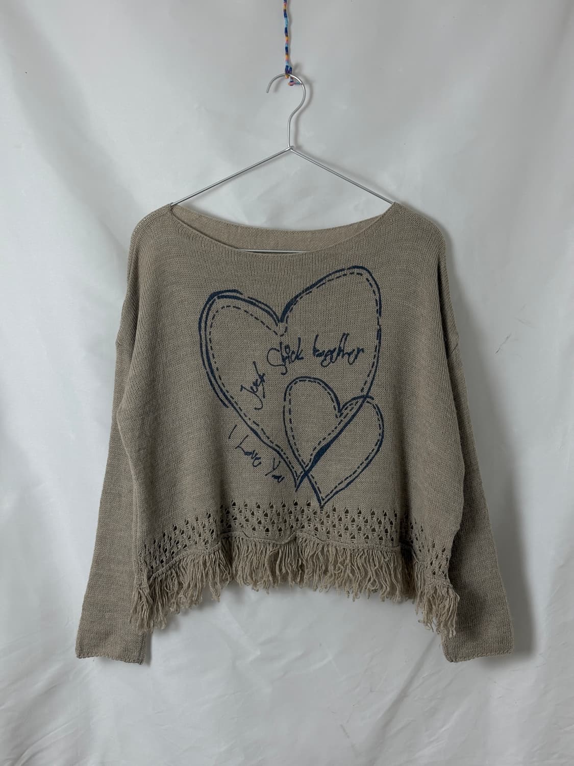 하트 테슬 크롭 니트 상품이미지1