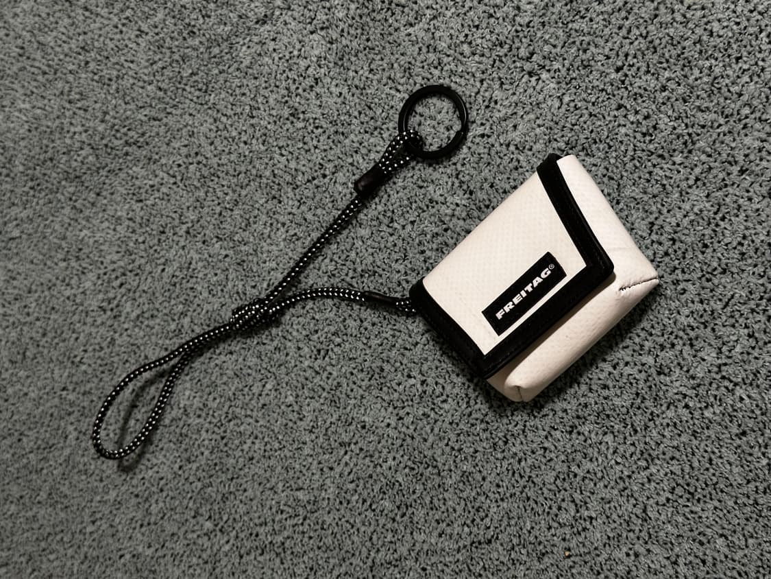 (NEW)새제품 프라이탁 올흰 미니 메신저 키링/에어팟 파우치키링 상품이미지4