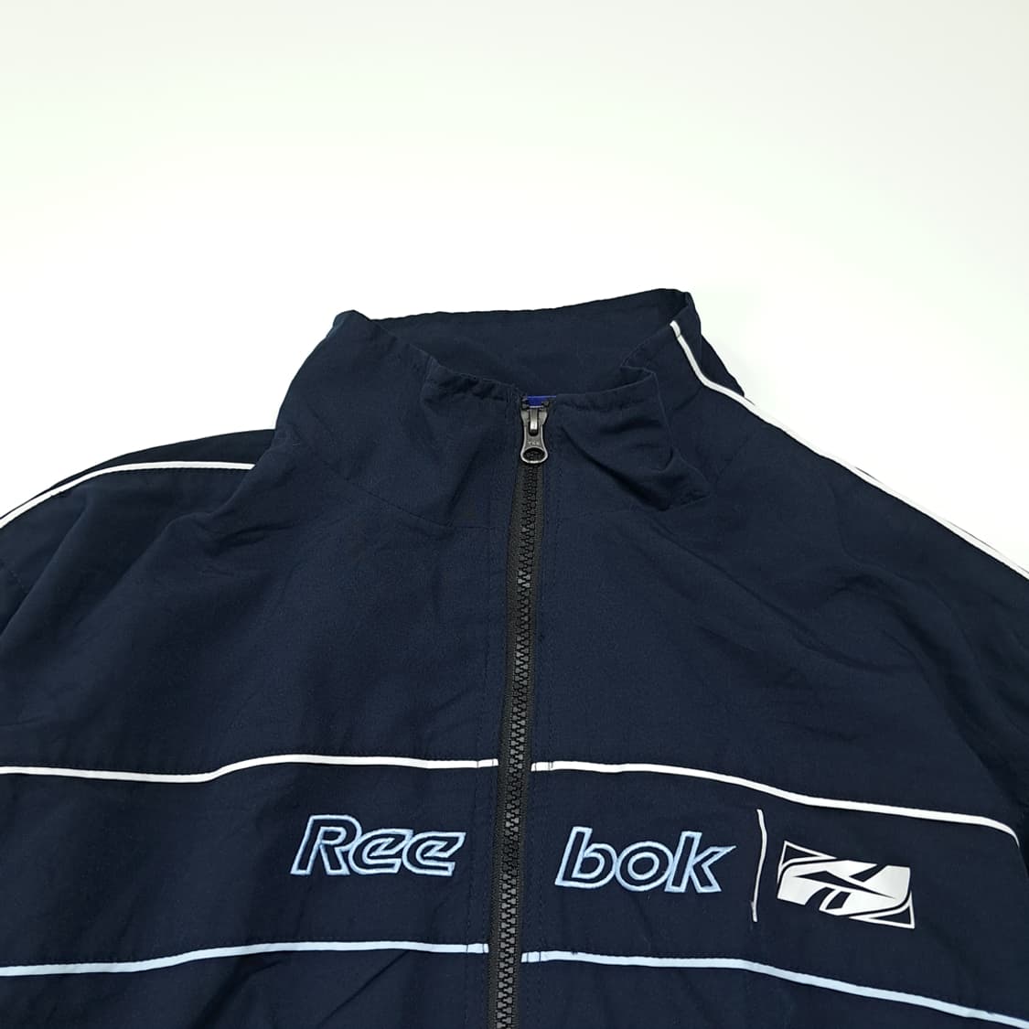 CL914 FREE 리복 90s 올드스쿨 리메이크 크롭 자켓 상품이미지2