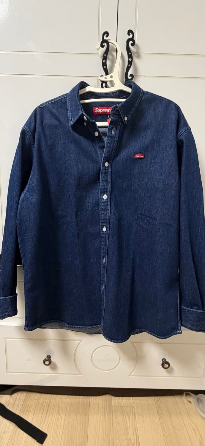 슈프림 데님 셔츠 M사이즈 판매합니다! 상품이미지2