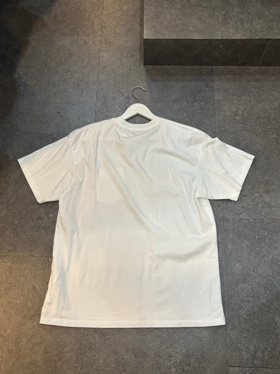 칼하트 WIP 반팔 포켓 티셔츠 화이트 L사이즈 상품이미지3
