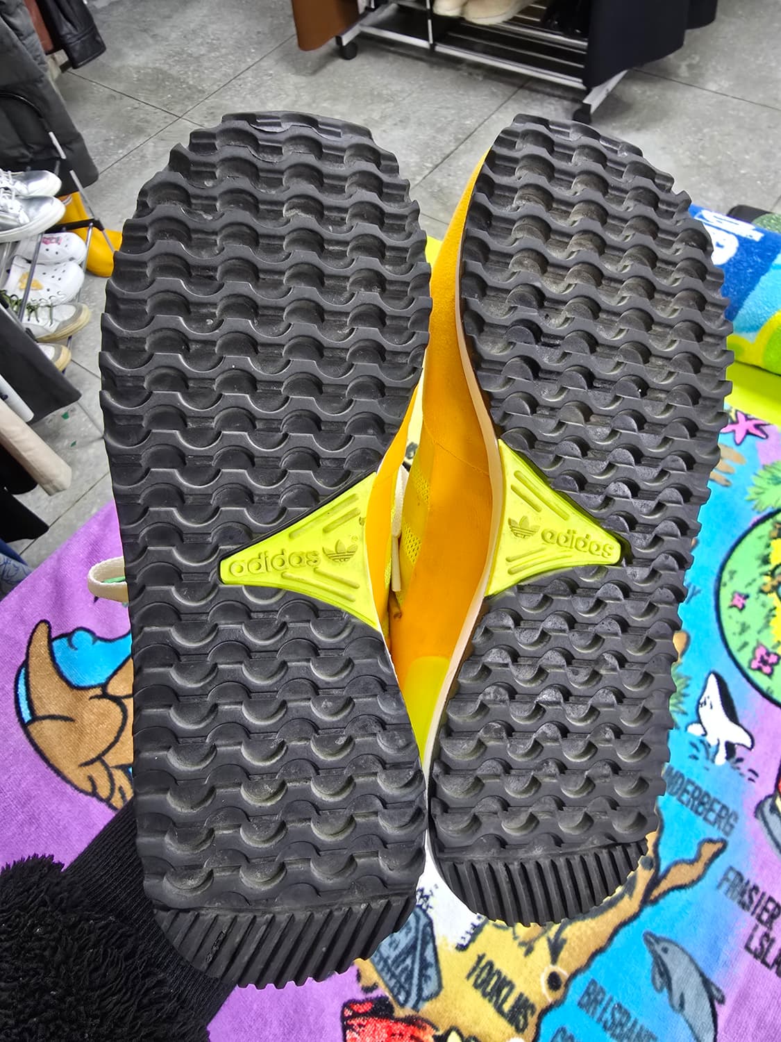 아디다스 운동화 옐로우 메쉬 스니커즈 (1503) 상품이미지5