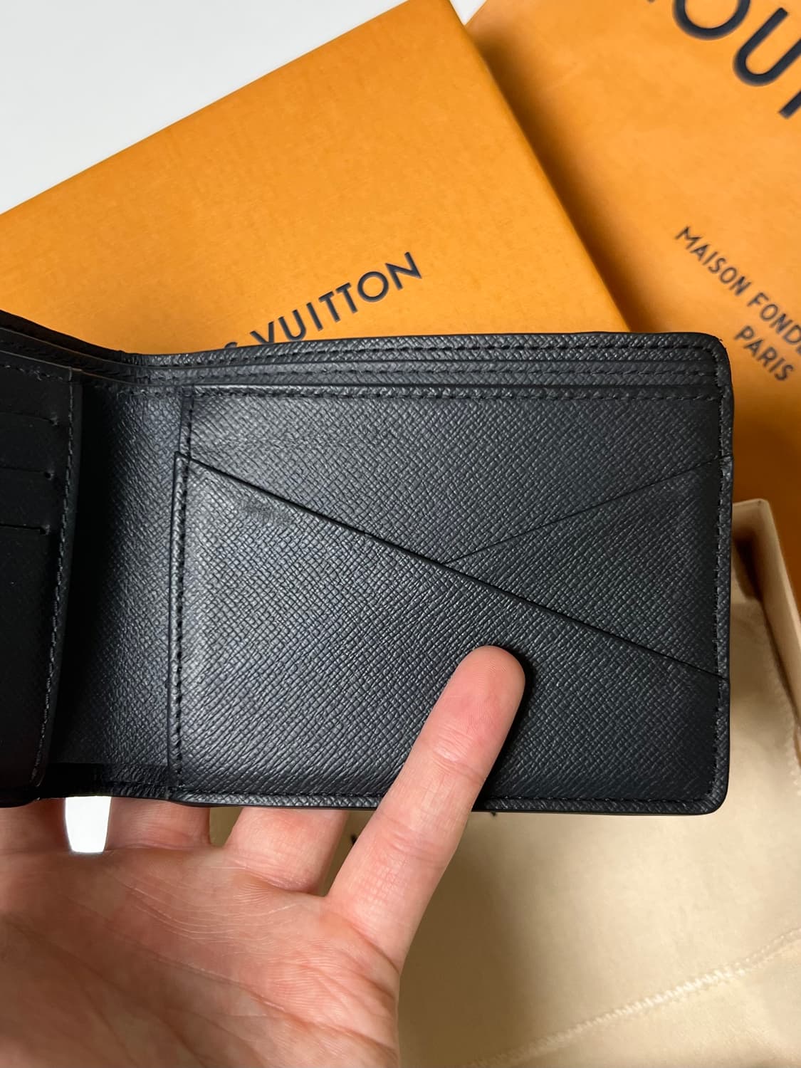 [정품] 루이비통 모노그램 이클립스 멀티플월렛 상품이미지5