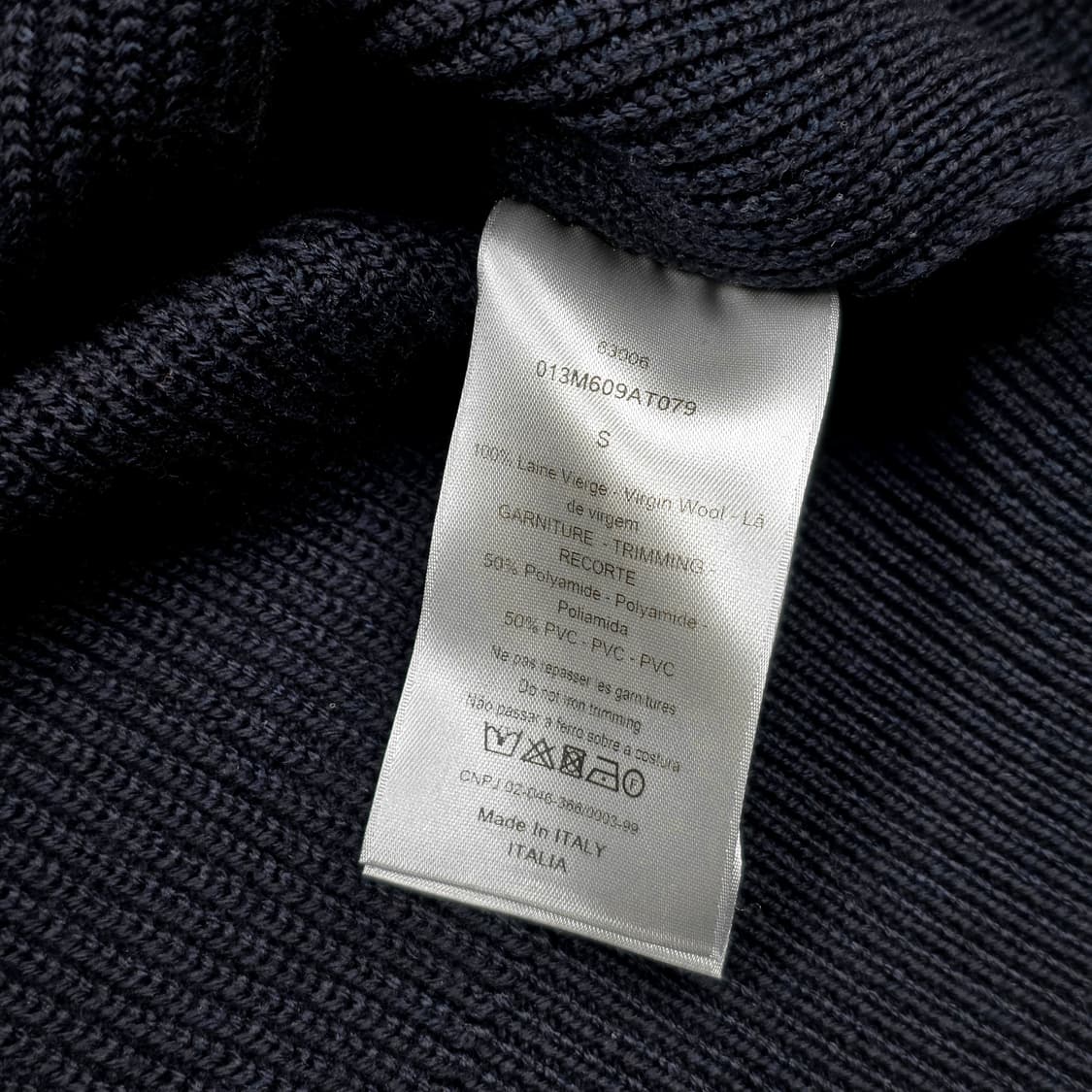 디올 로고패치 하프집업 니트 상품이미지6