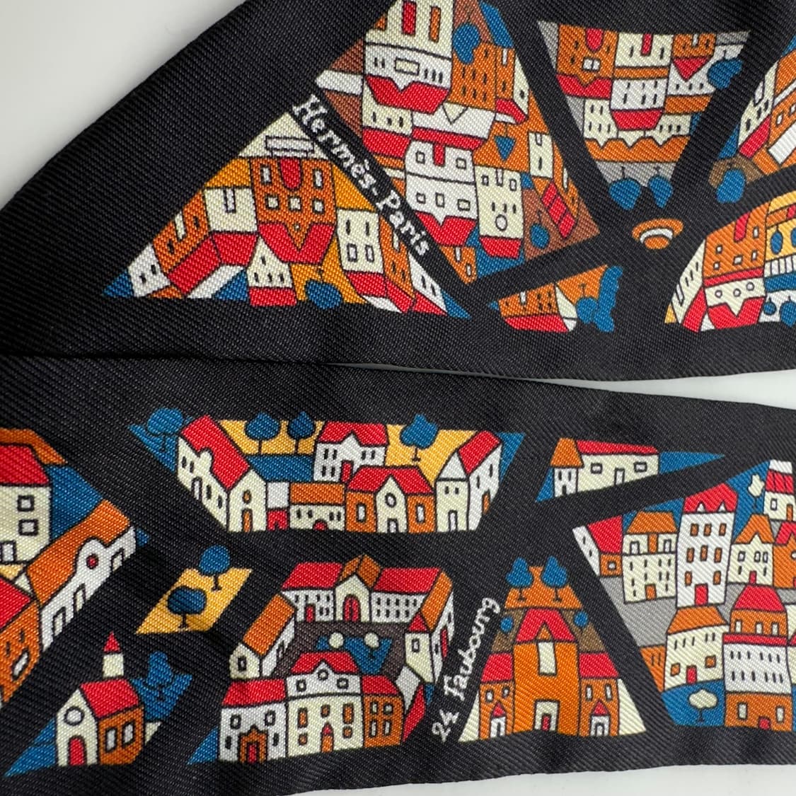 에르메스 24 faubourg 숏 스카프 상품이미지5