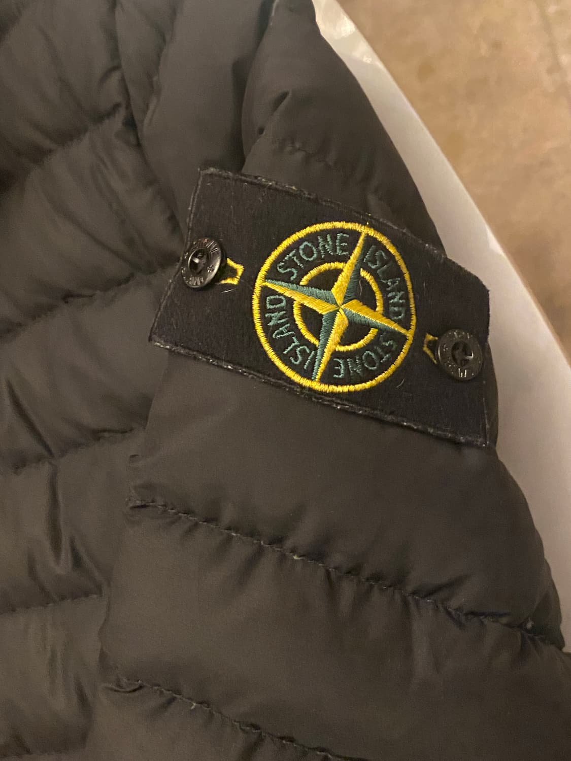 Stone Island 스톤아일랜드 나일론 텔라 후드 경량 패딩 XL 상품이미지2