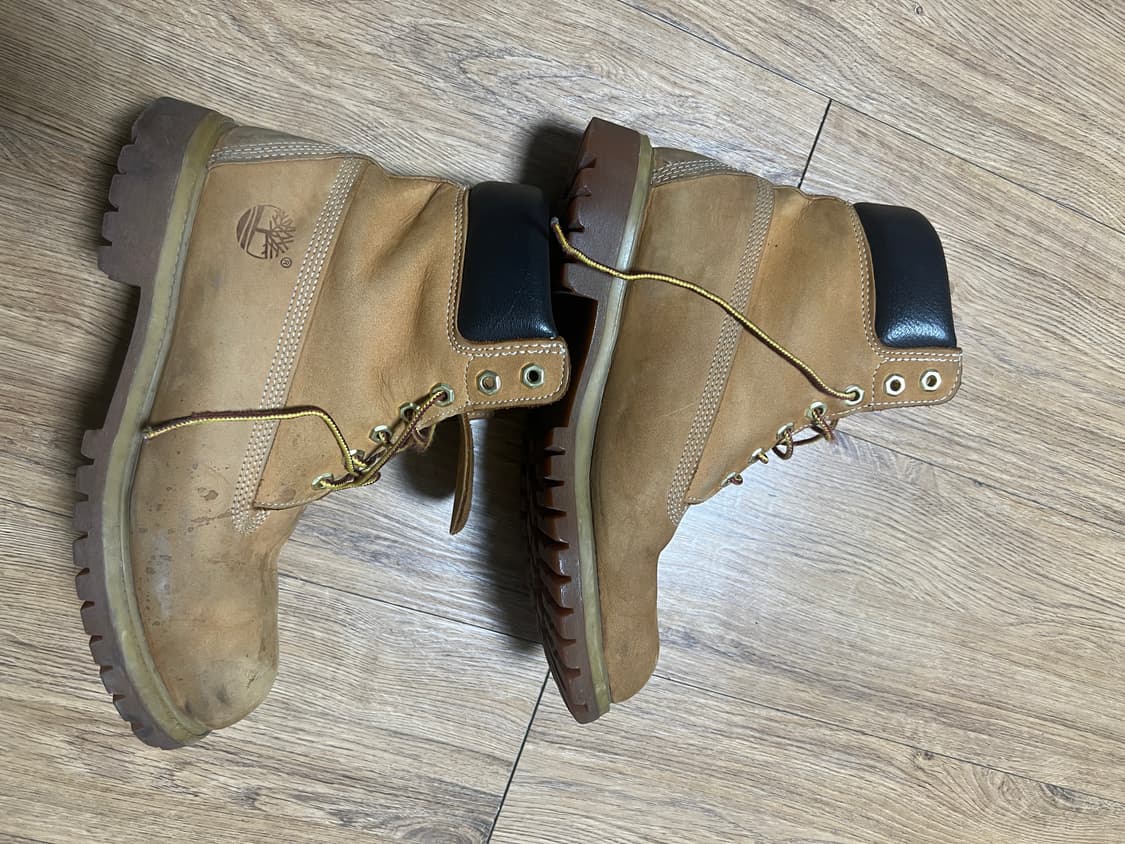 팀버랜드6인치 270~275 판매합니다 상품이미지3