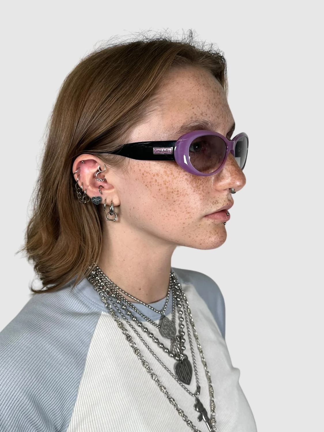 샤넬 오벌 프레임 선글라스 – 1990s 팝 아이콘 리에디션 상품이미지1