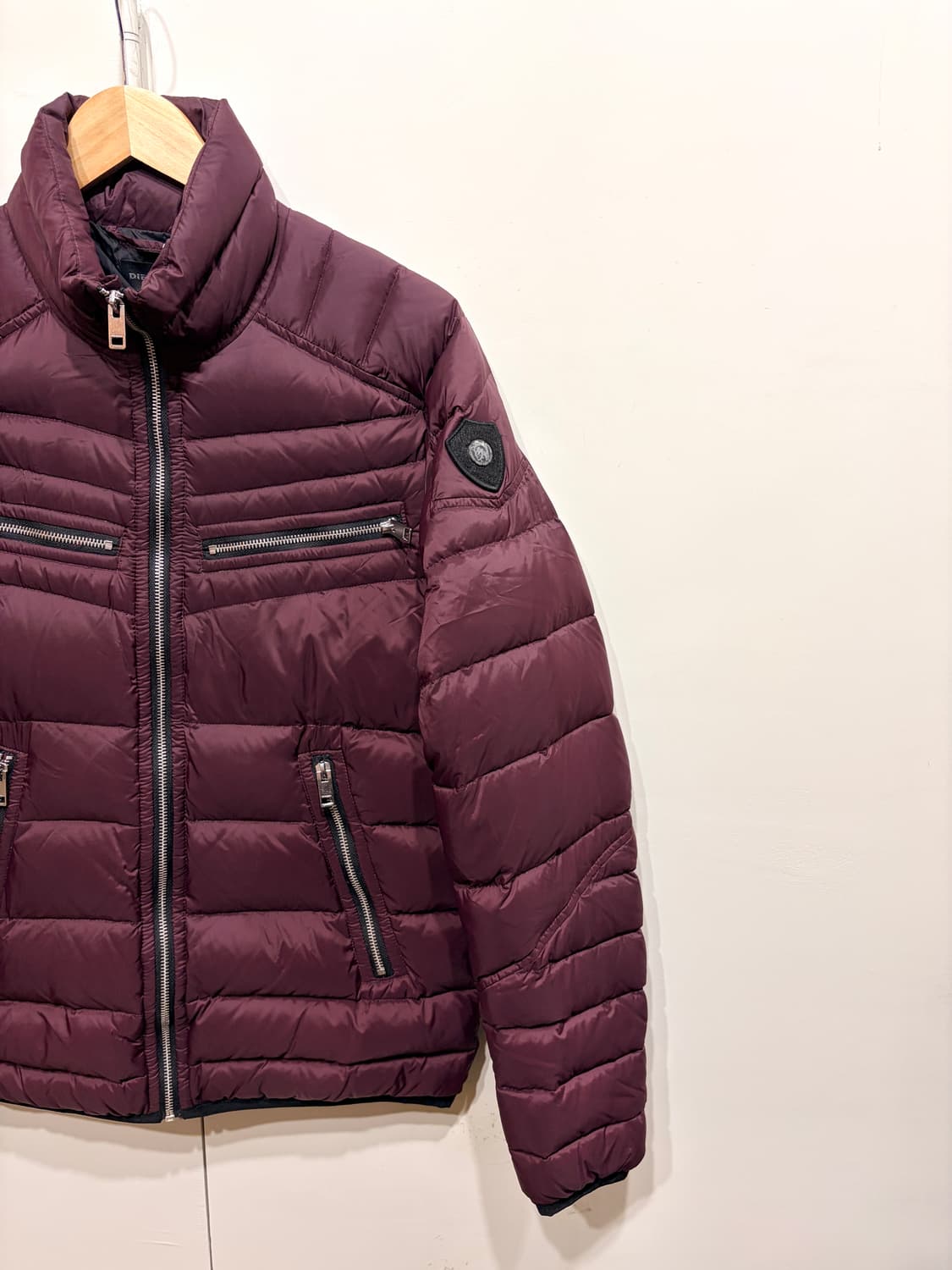 디젤 버건디 구스 다운 자켓 상품이미지3