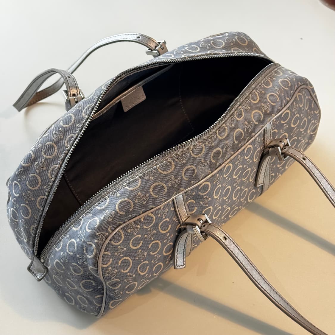 셀린느 실린더백 마카담 숄더백 (OS) 마카담 트리옹프 상품이미지6