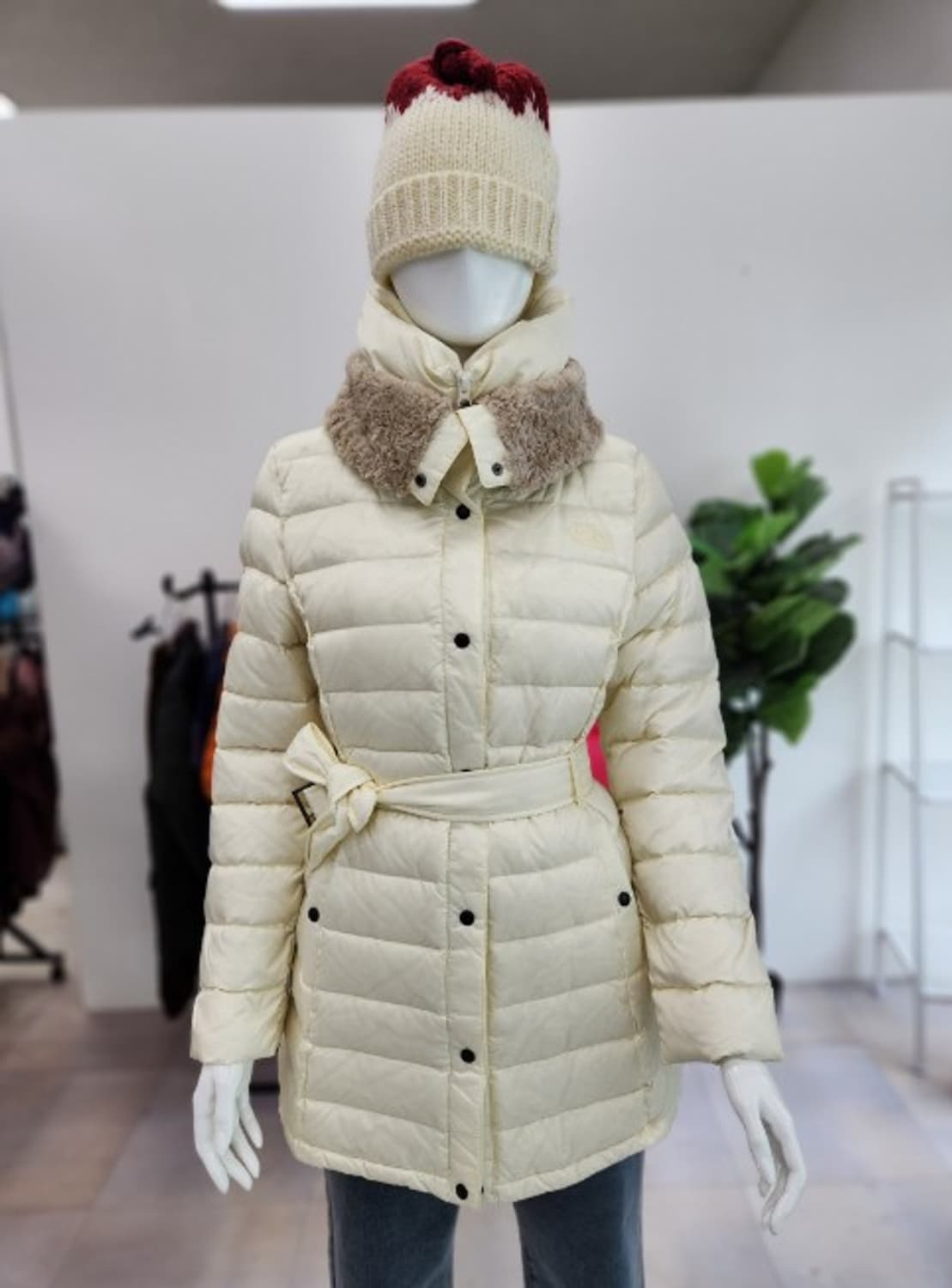 노스페이스 화이트라벨 피크 롱 다운 패딩 점퍼 상품이미지10