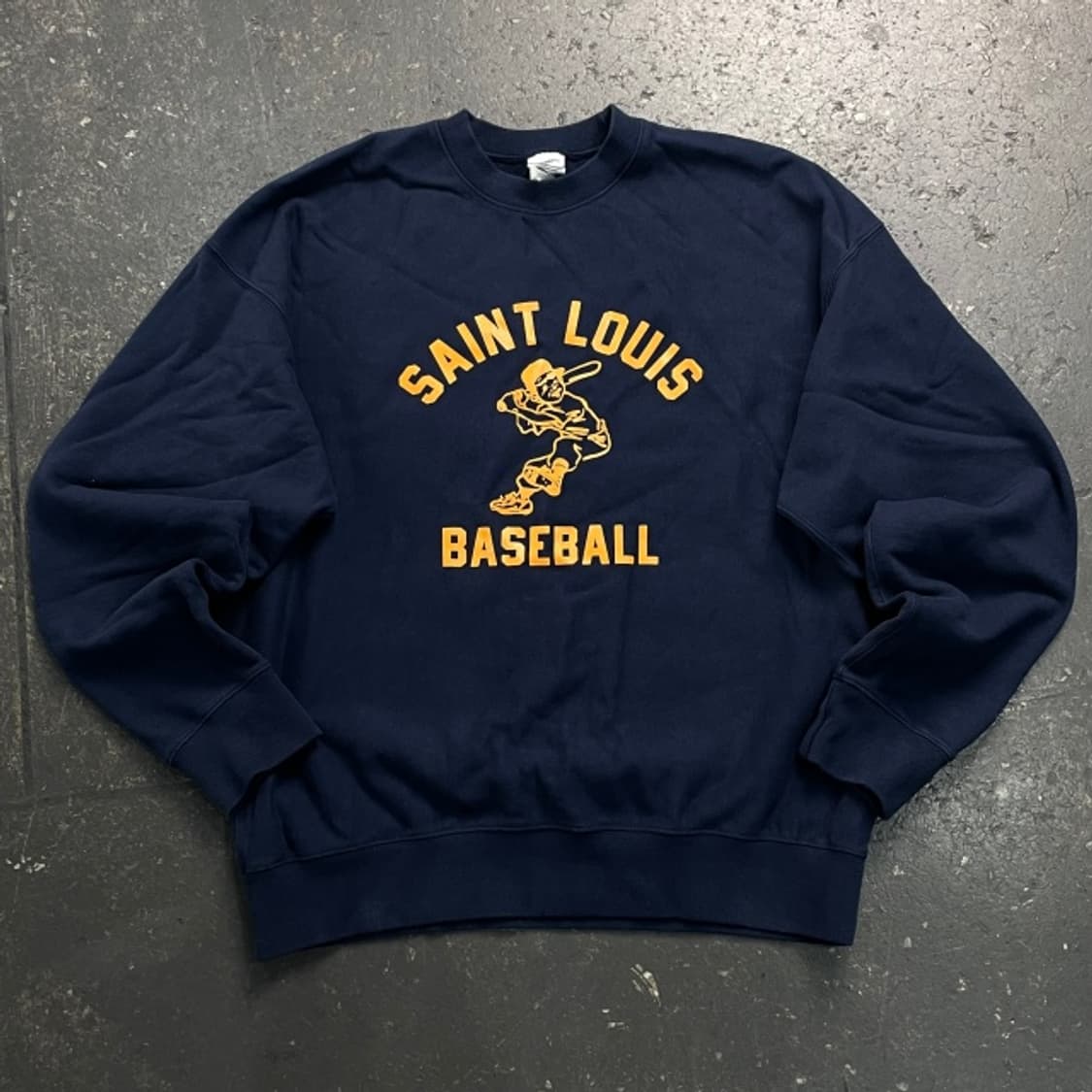 100 아웃스탠딩 맨투맨 상품이미지1