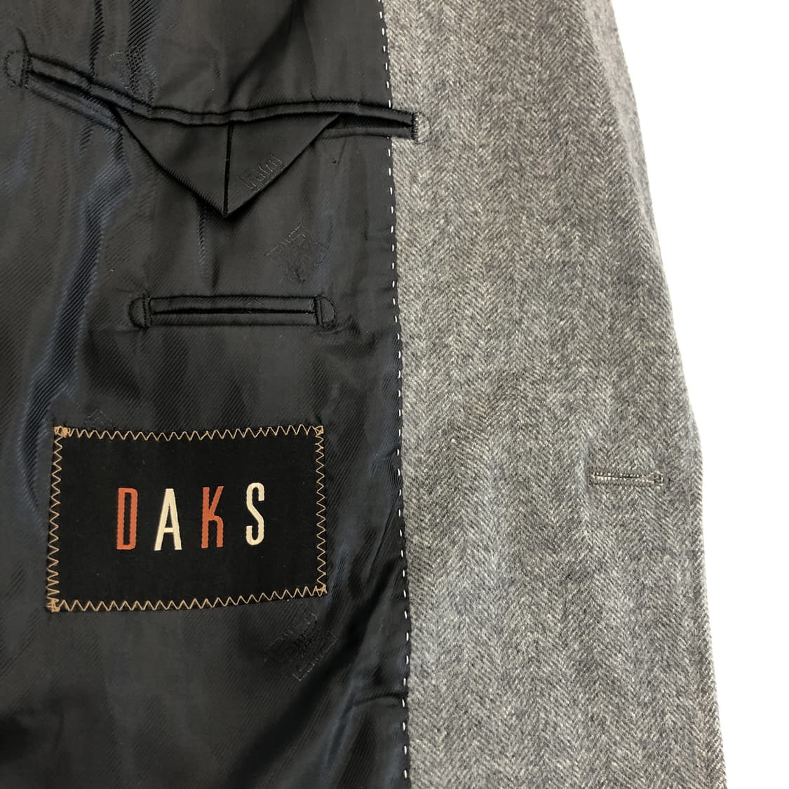 닥스 앙고라 50% 그레이 모직자켓 95 사이즈  상품이미지7