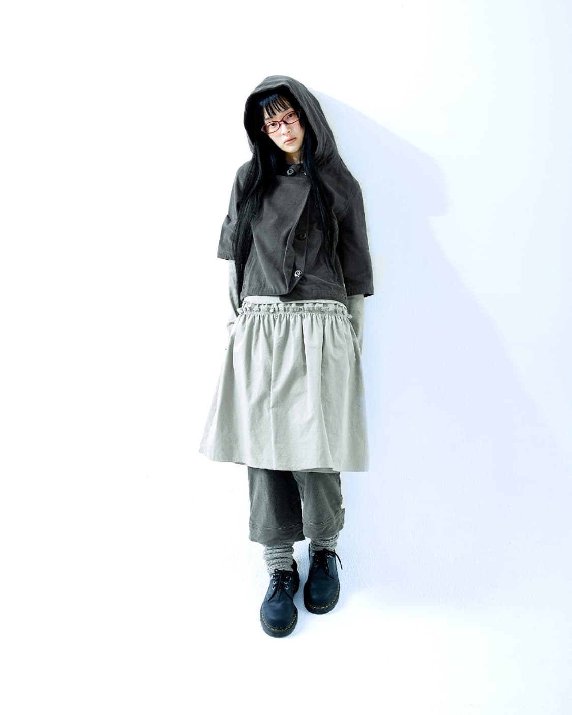 COYSEIO HOODED CAPRI JACKET CHARCOAL 상품이미지3