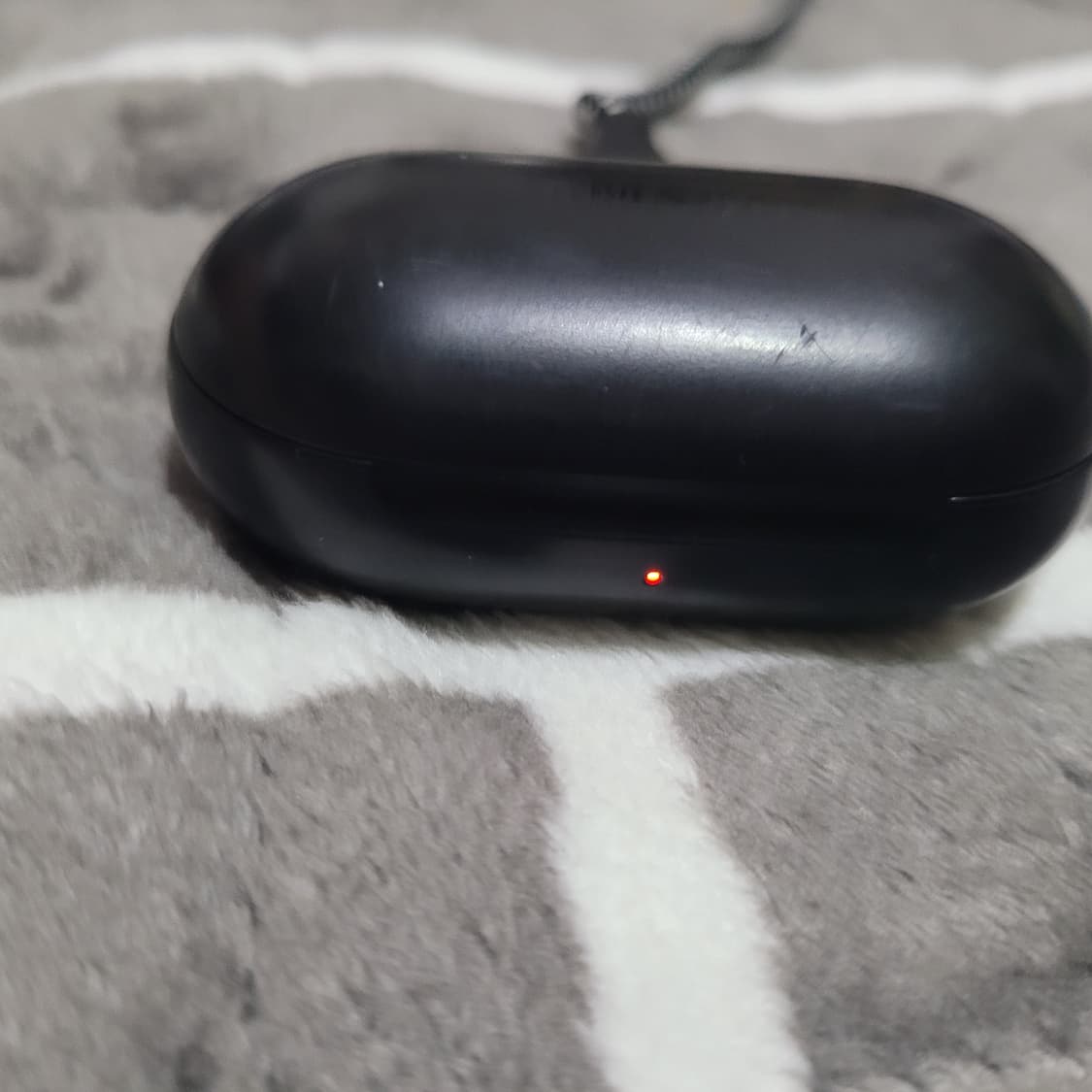 정품 삼성 갤럭시 버즈 SM-R170 블랙 케이스 상품이미지7