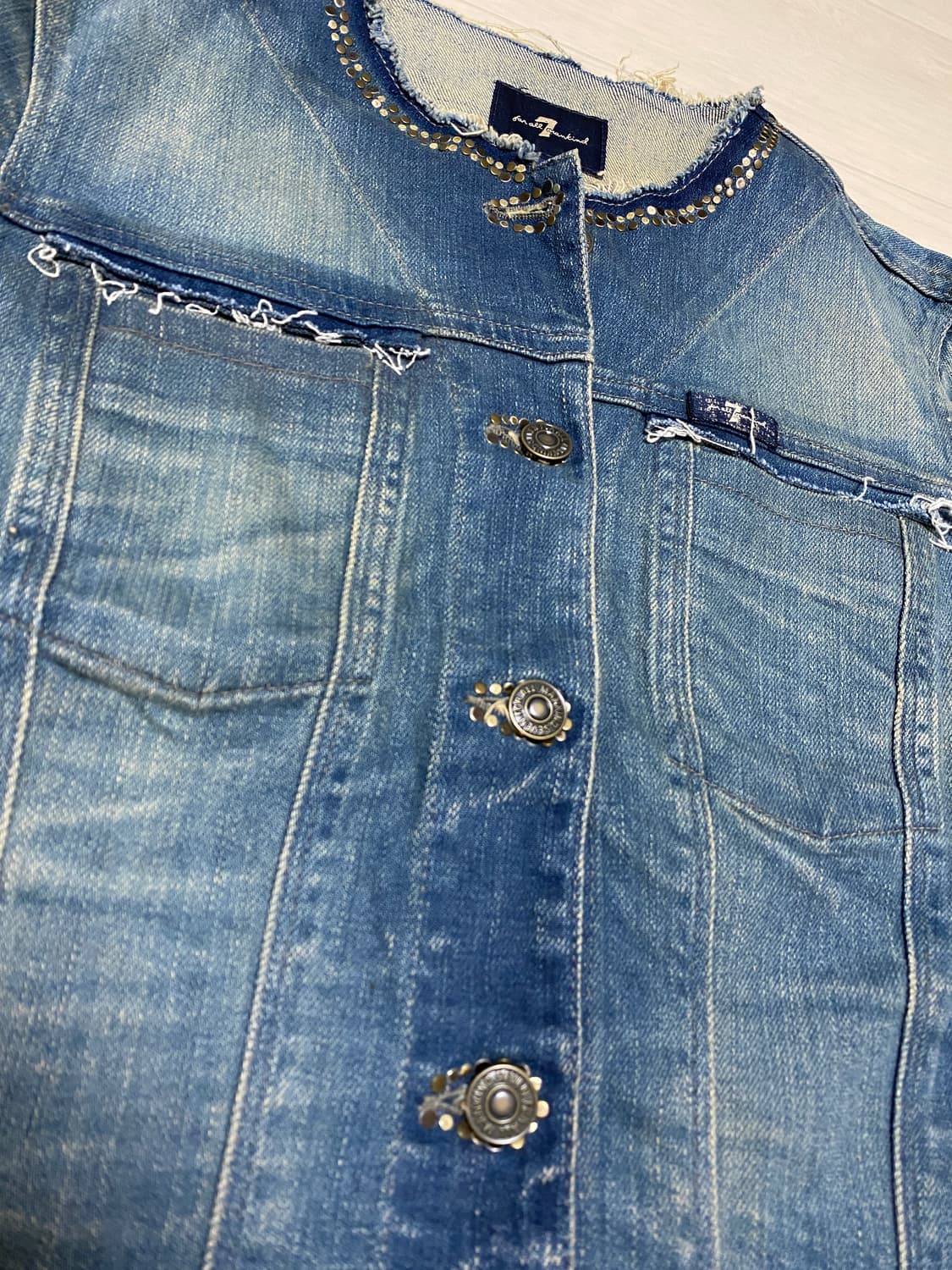 7 For All Mankind 스터드 데님 자켓 상품이미지2