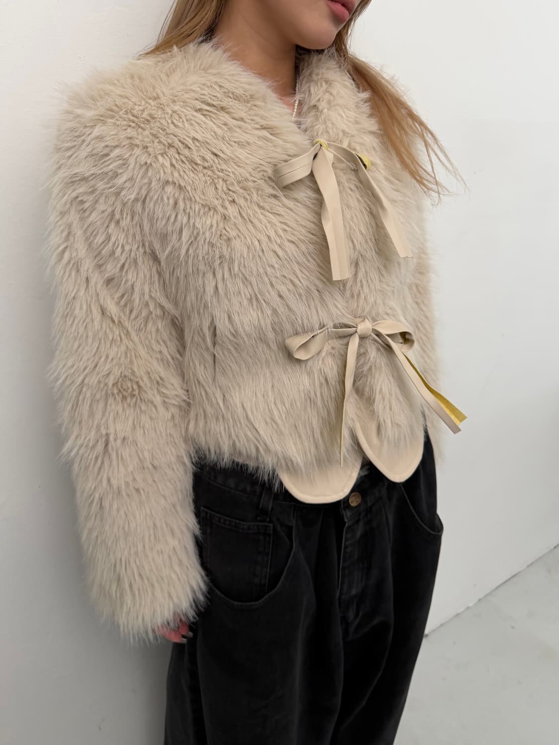 리본 디테일 퍼 자켓  상품이미지2