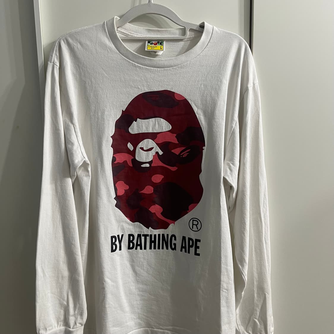 Bape 베이프 레드 카모 롱슬리브 L 상품이미지1