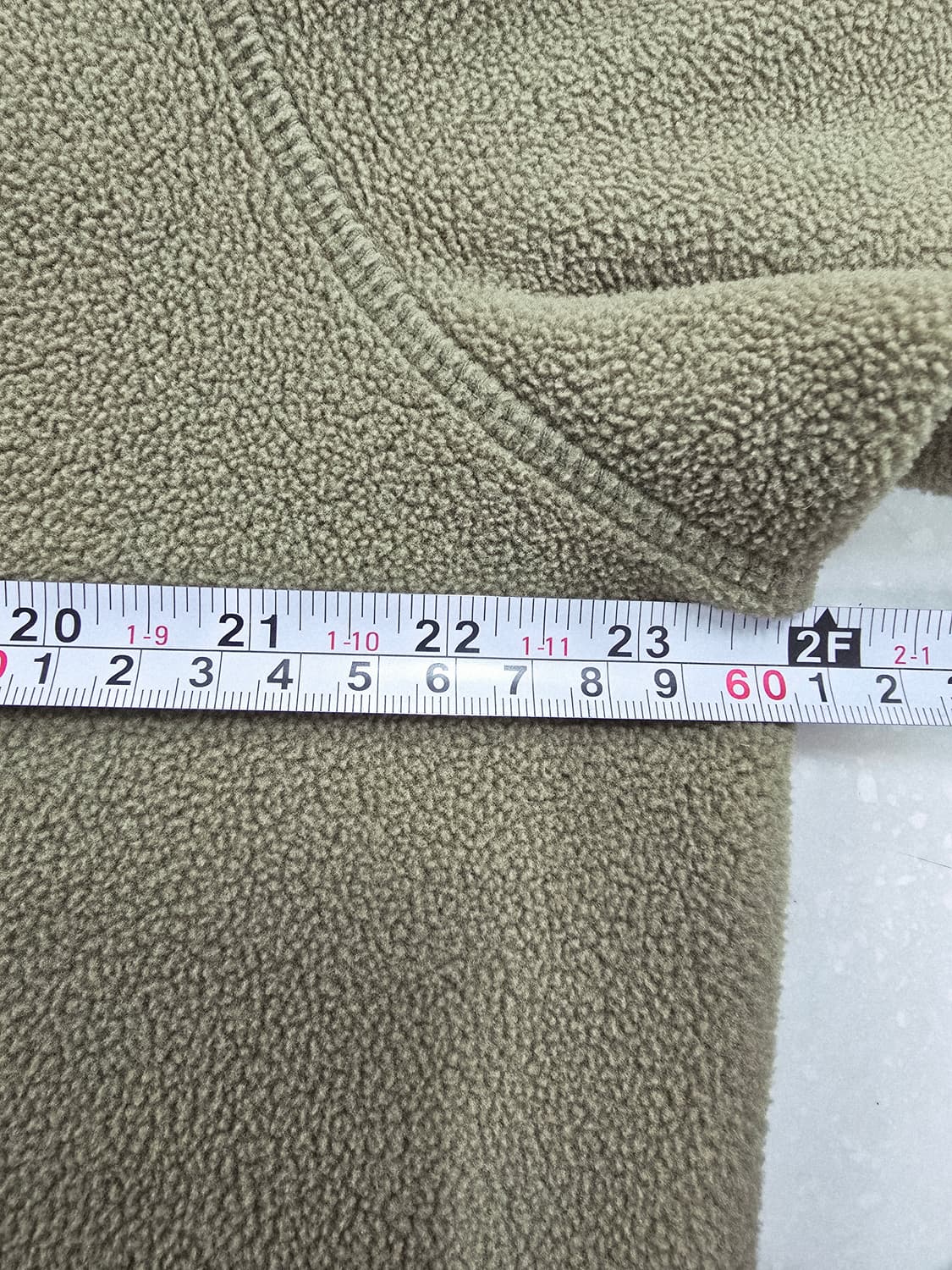 내셔널지오그래픽 플리스 맨투맨 카키 상품이미지6