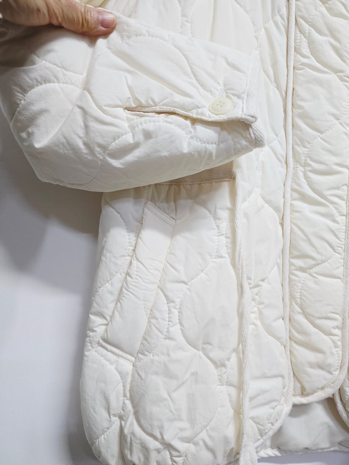 The nomore 아이보리 퀼팅 자켓 상품이미지3