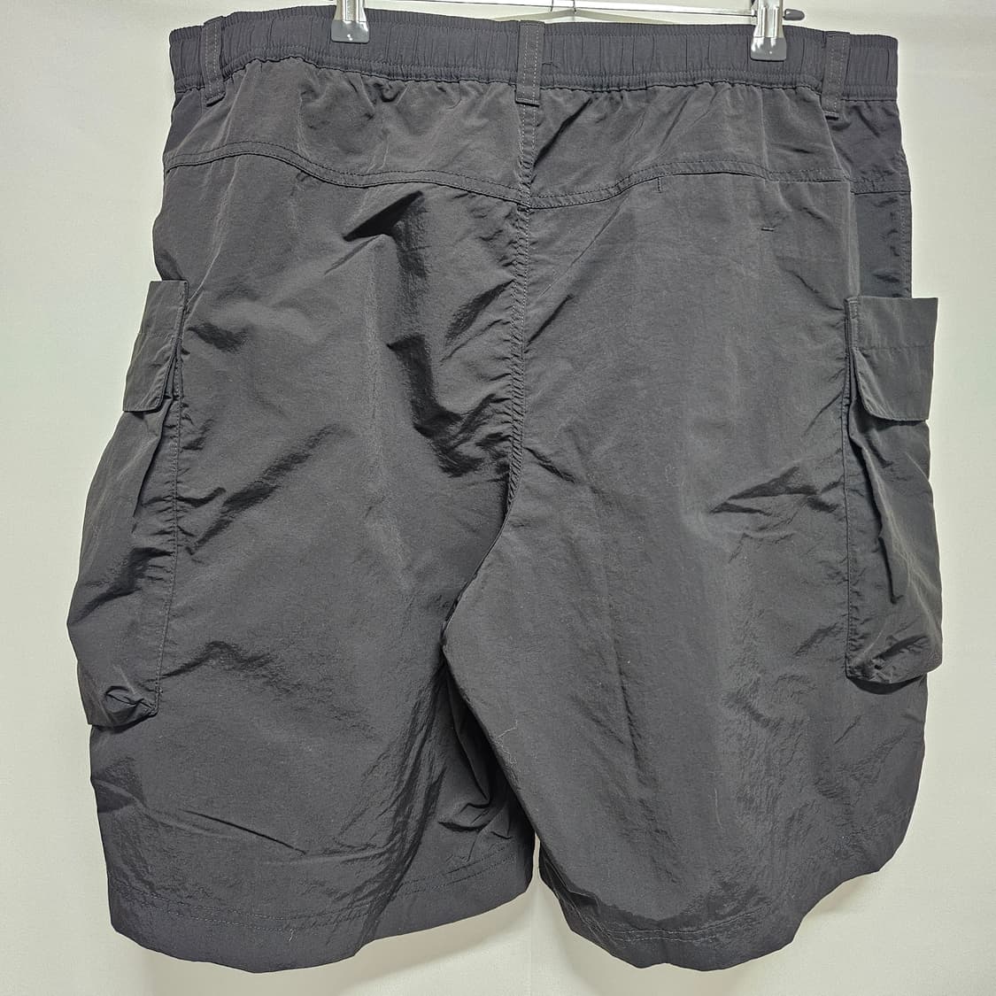 유니클로 U 나일론 카고 반바지 2XL 상품이미지3
