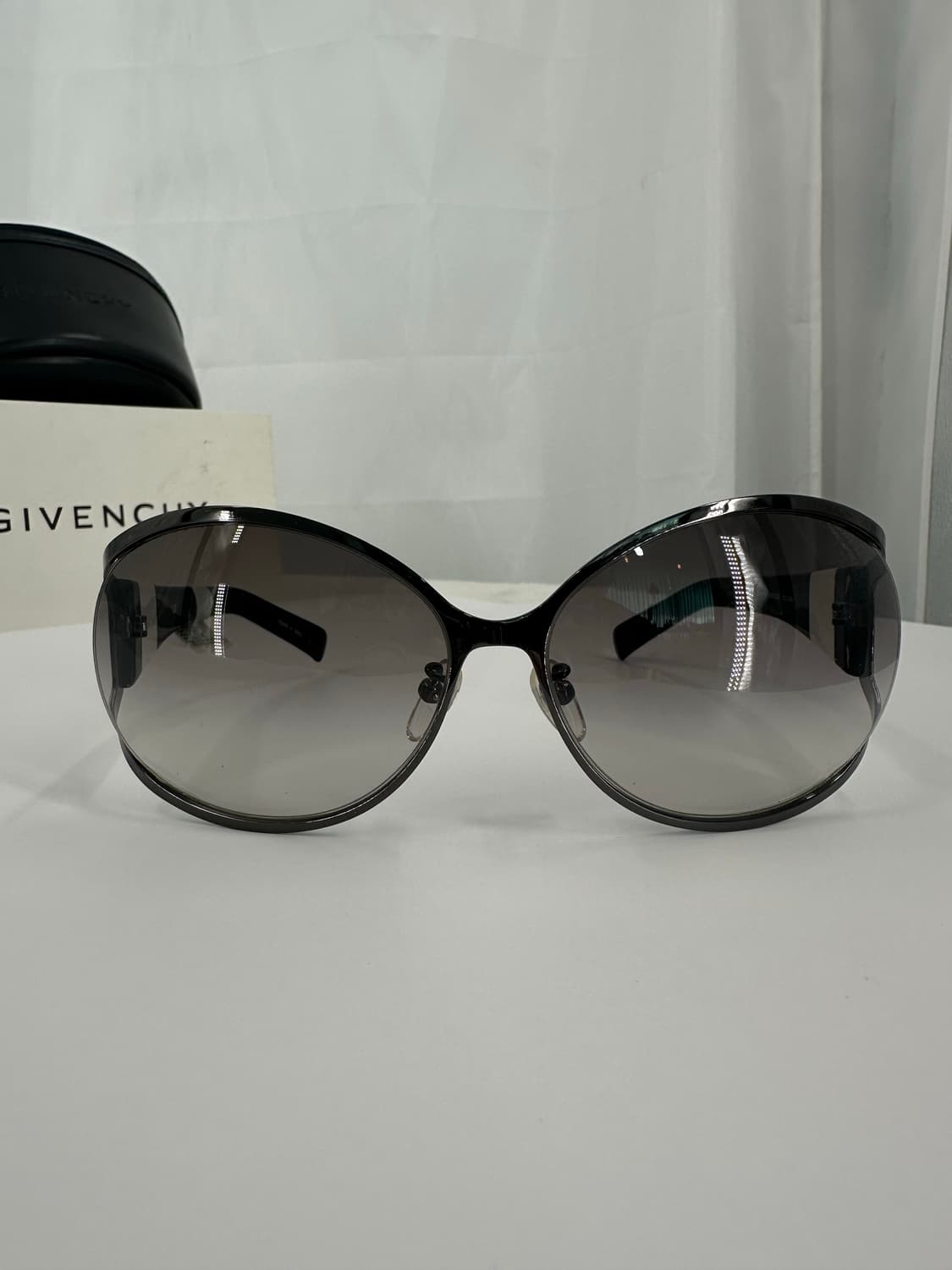 [새상품 무료배송] 정품 지방시 Made in Italy 선글라스 상품이미지3