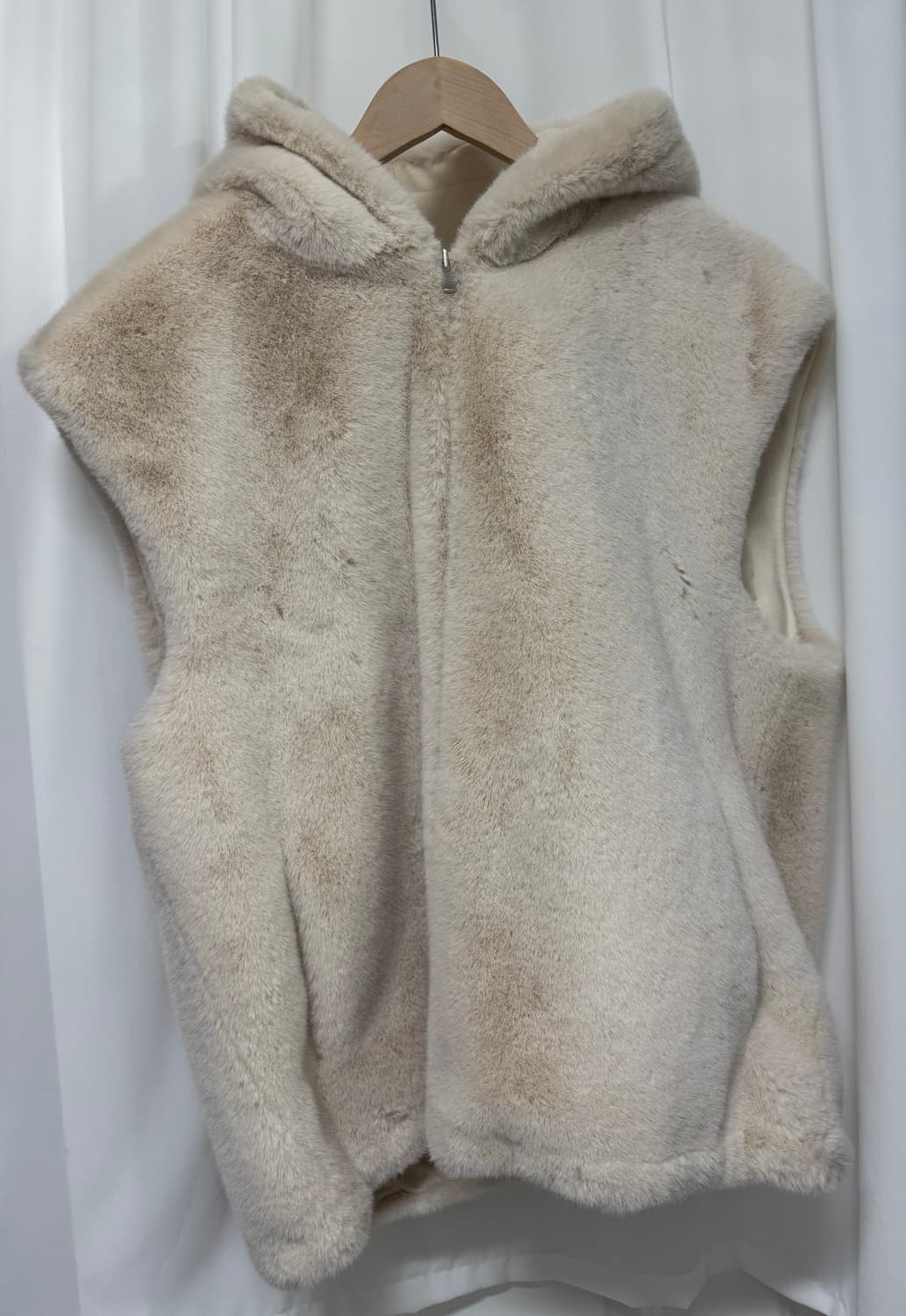 꼼빠니아 후드 베스트 상품이미지3