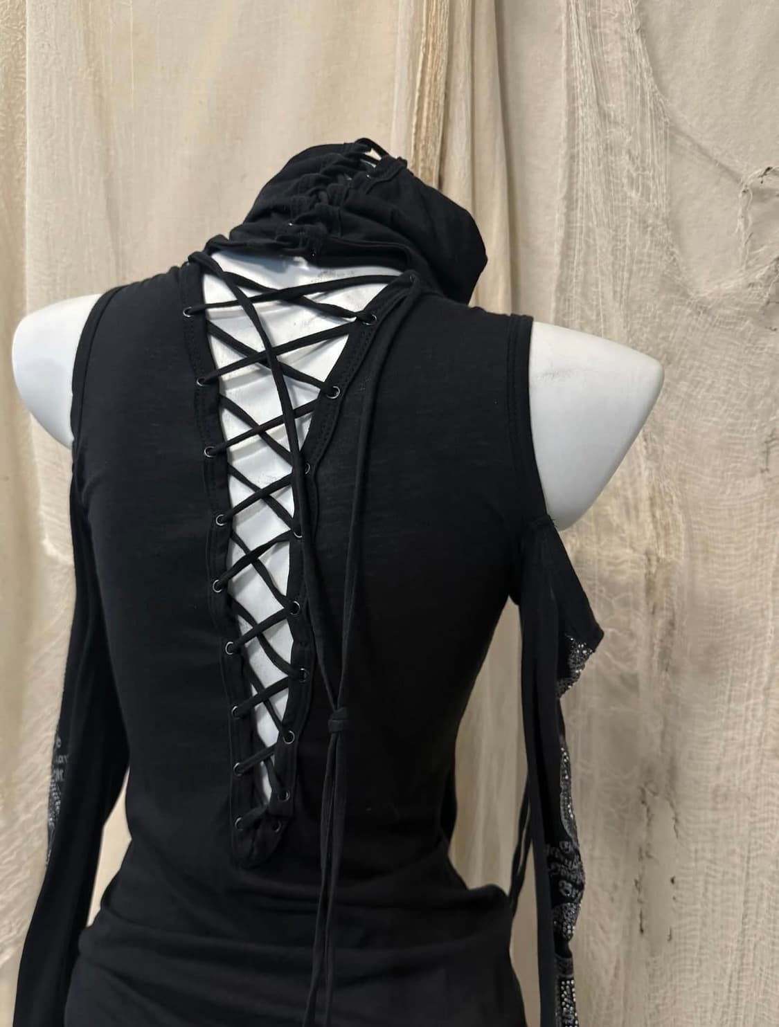 Salvage Off Shoulder Detail Sleeve 상품이미지3