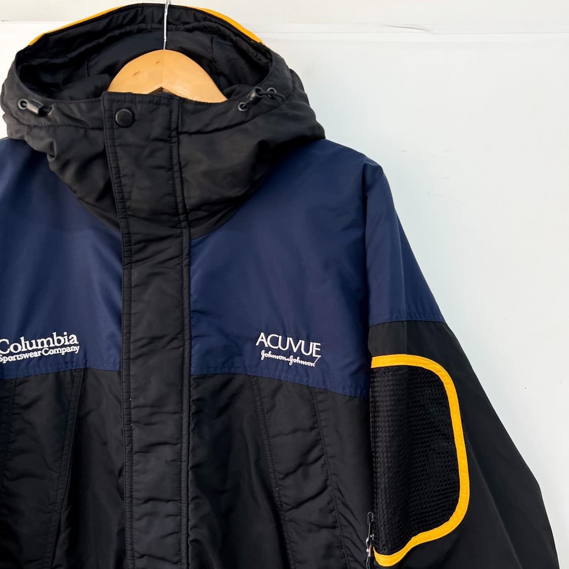 컬럼비아 90s 스포츠라인 아큐브 아웃도어 점퍼 상품이미지3