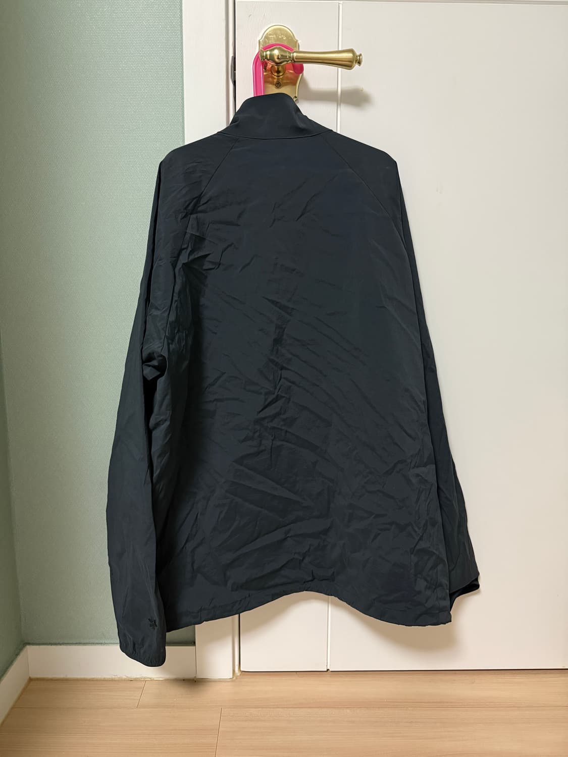 골드윈 25ss 윈드 자켓 2사이즈 상품이미지2