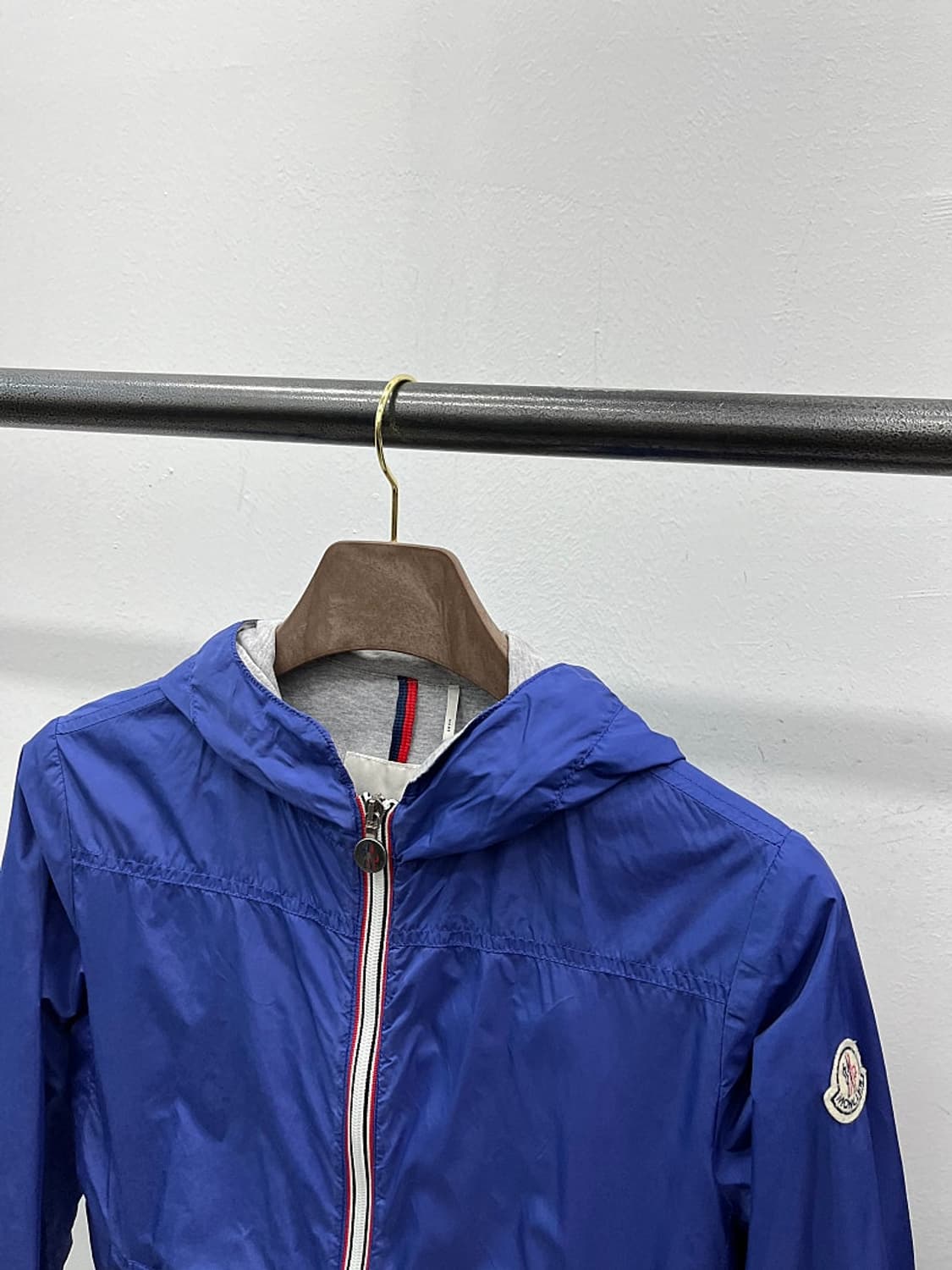 여) 몽클레어 후드 바람막이자켓  상품이미지2